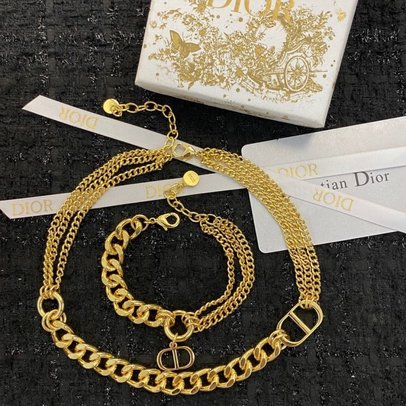 Christian Dior Necklaces